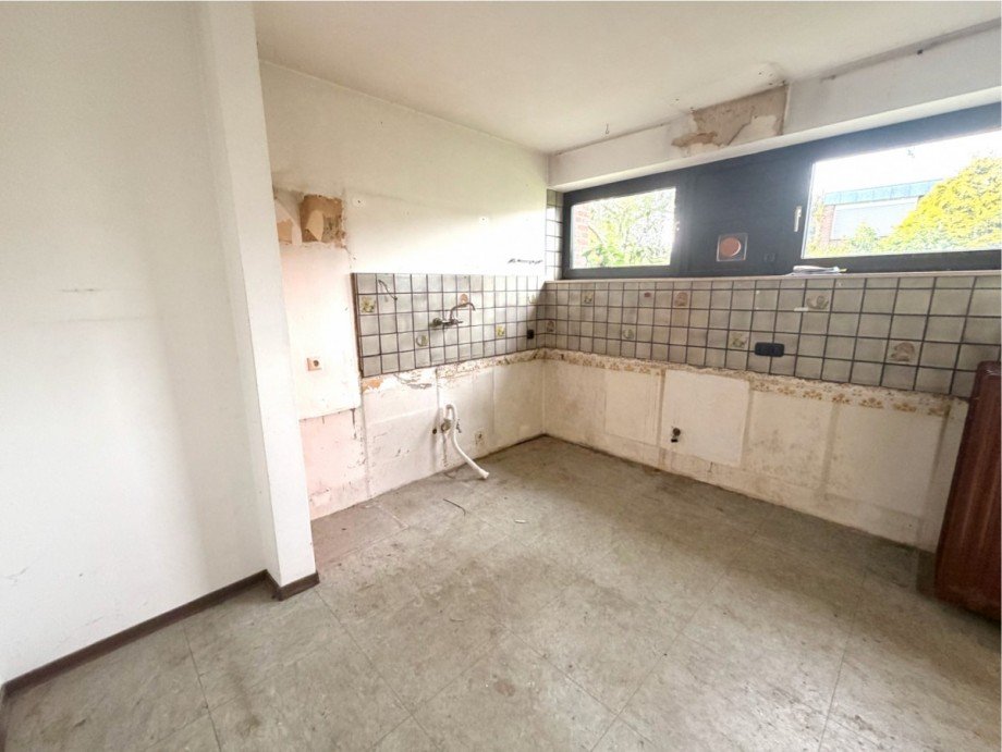4 K�che.jpeg Reiheneckhaus Erftstadt