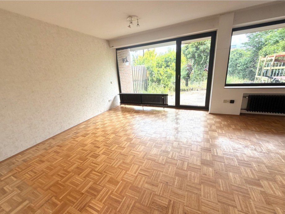 5 Terrassenzugang Wohnzimmer.j Reiheneckhaus Erftstadt