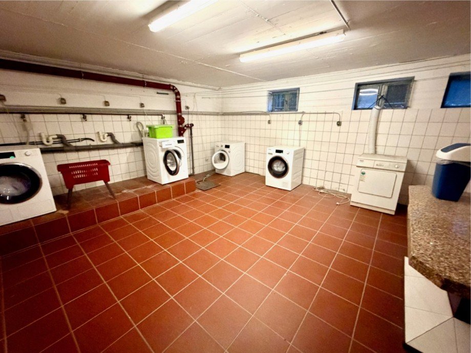 19.Waschk�che.jpeg Mehrfamilienhaus K�ln