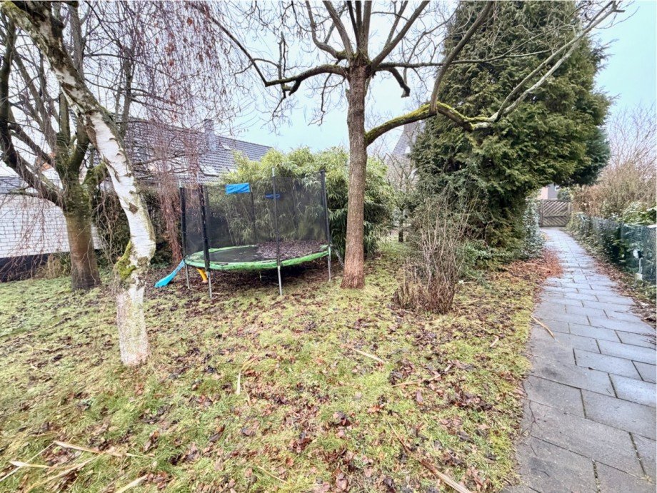 23.separter Gartenteil.jpeg Mehrfamilienhaus K�ln