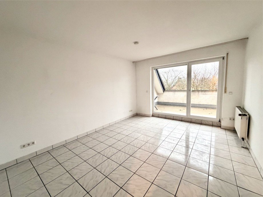 13.ETW 1 OG mit BaldkonLoggia Mehrfamilienhaus K�ln